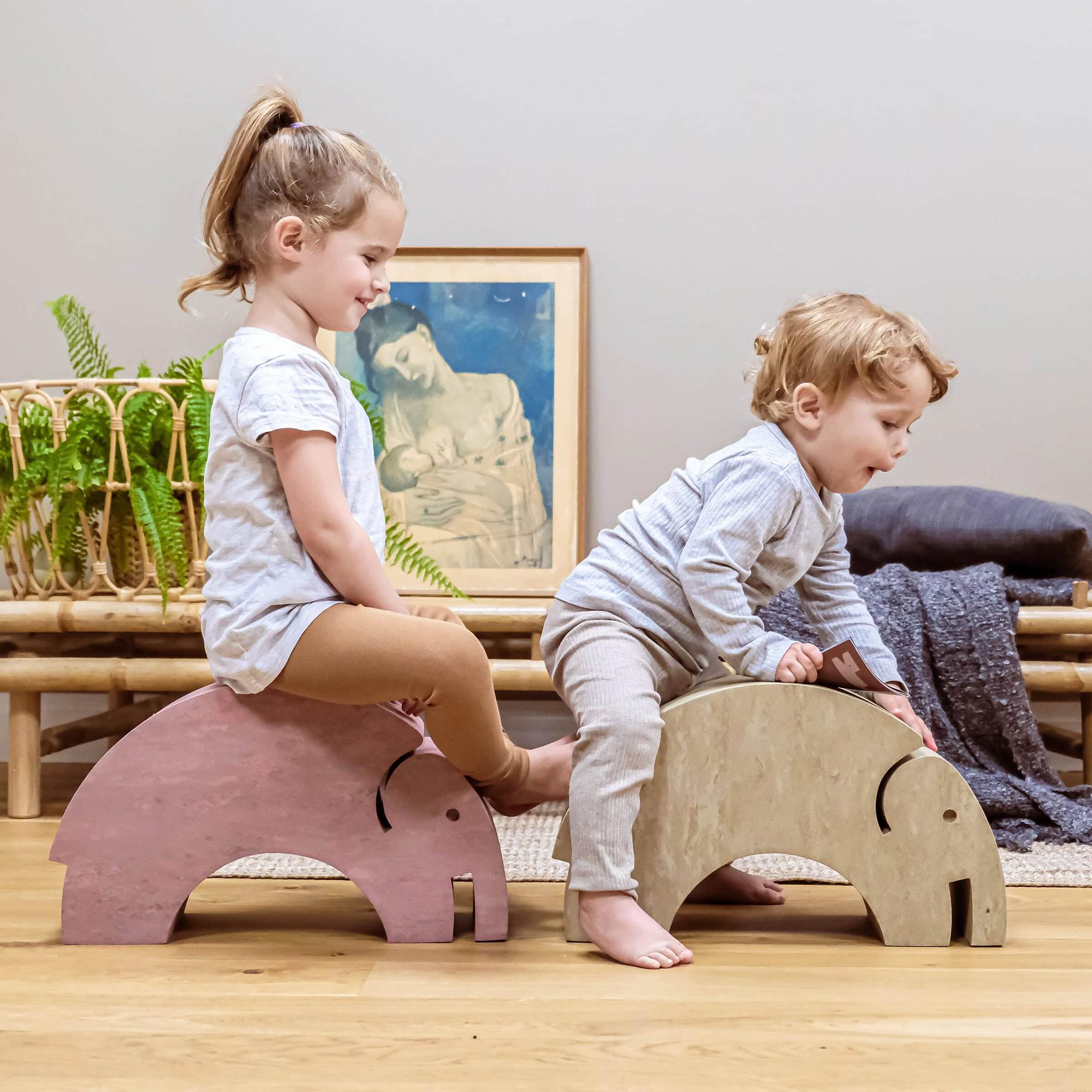 Elefant Mittelgroßer Hocker Altrosa 2