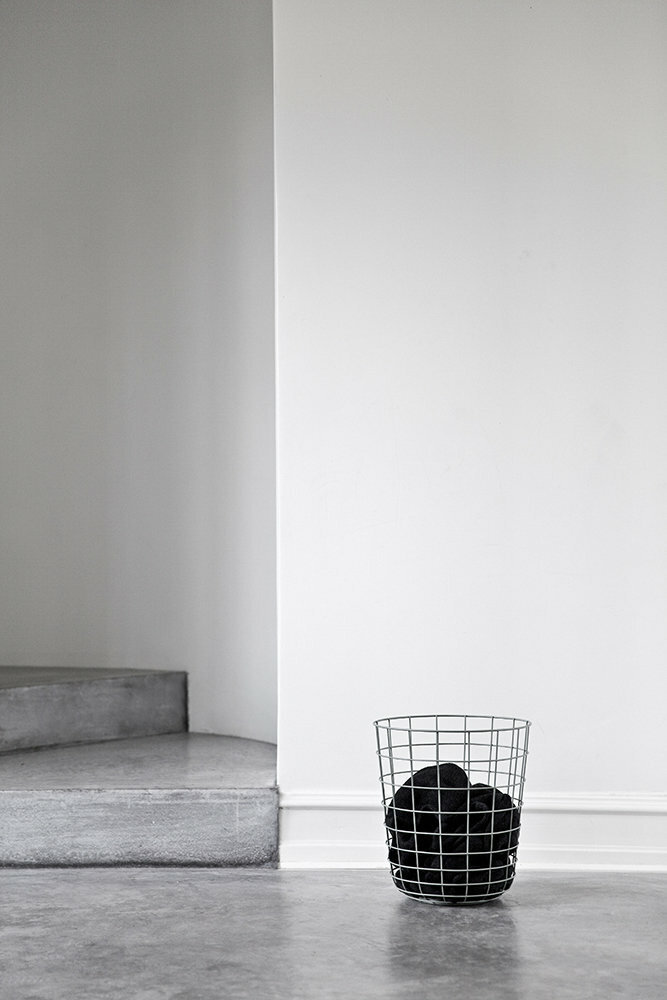 Wire Bin Papierkorb Schwarz 2