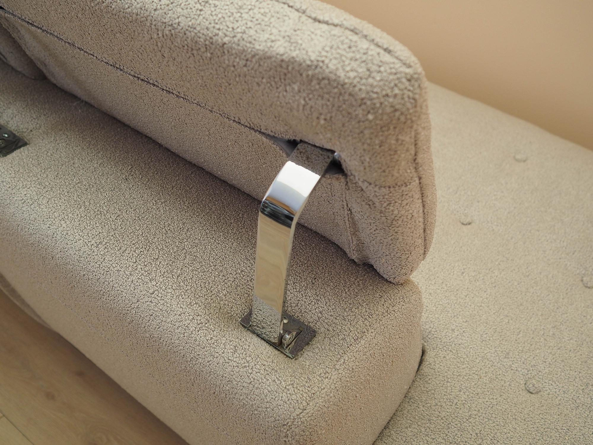 Divano beige anni '80 7