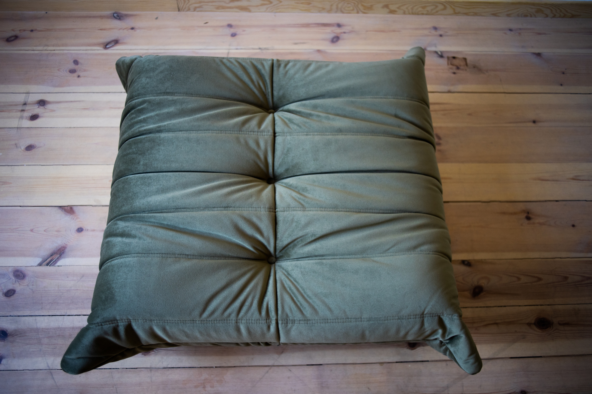 Togo Ottoman Velvet Khaki Green 1