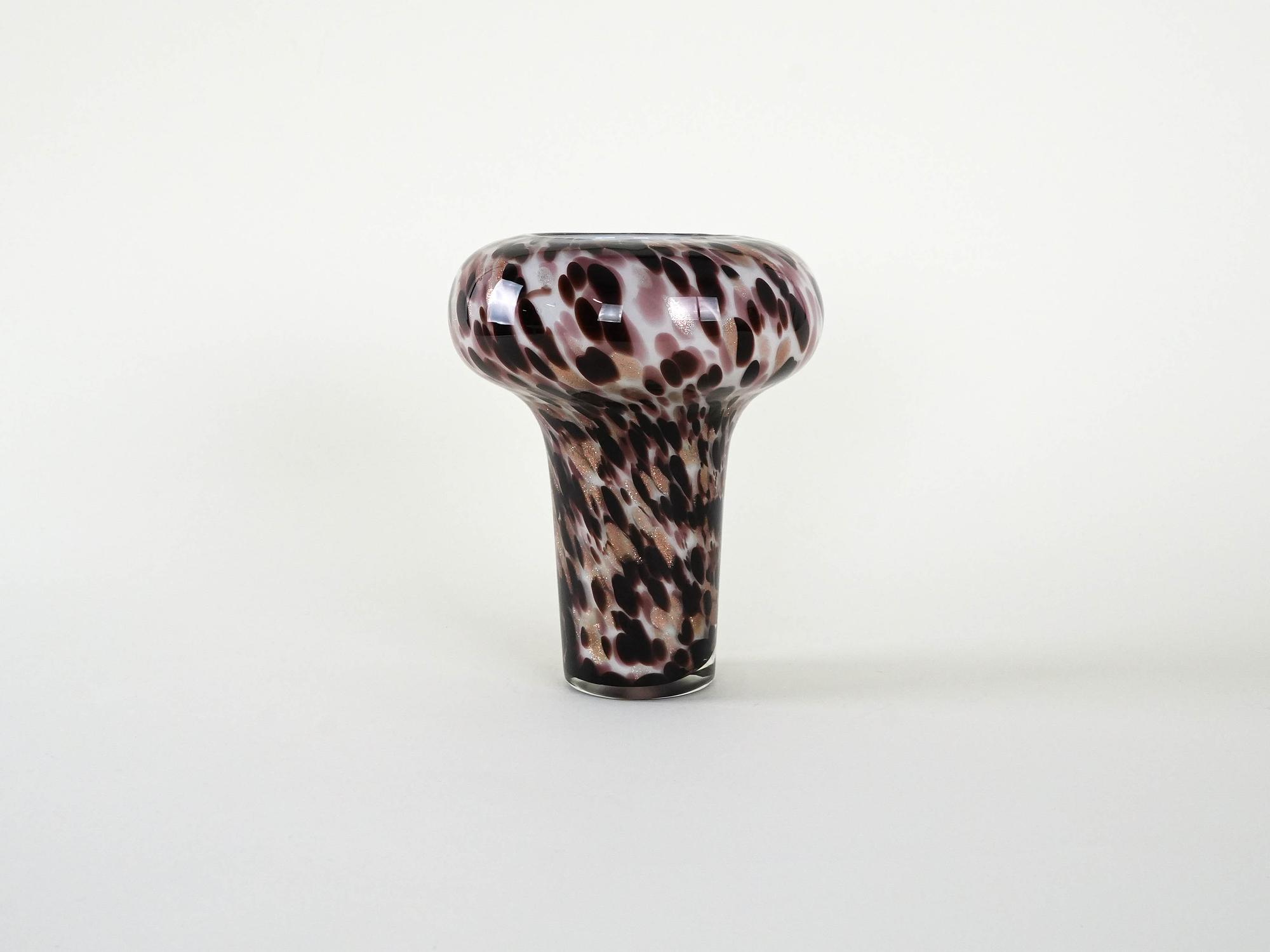Leopard print glass vase brown 2