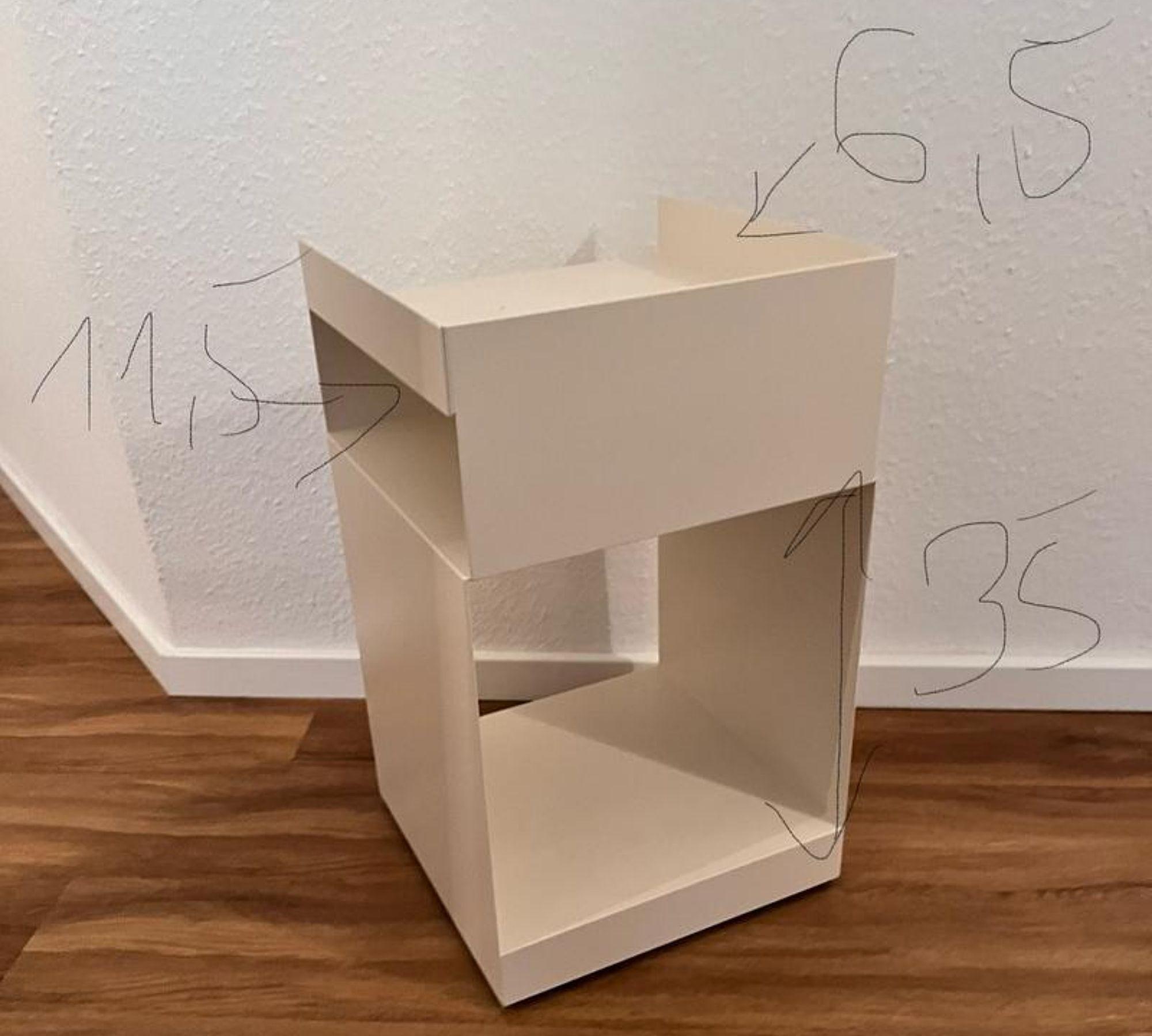 Rotate SC73 Beistelltisch Ivory 1