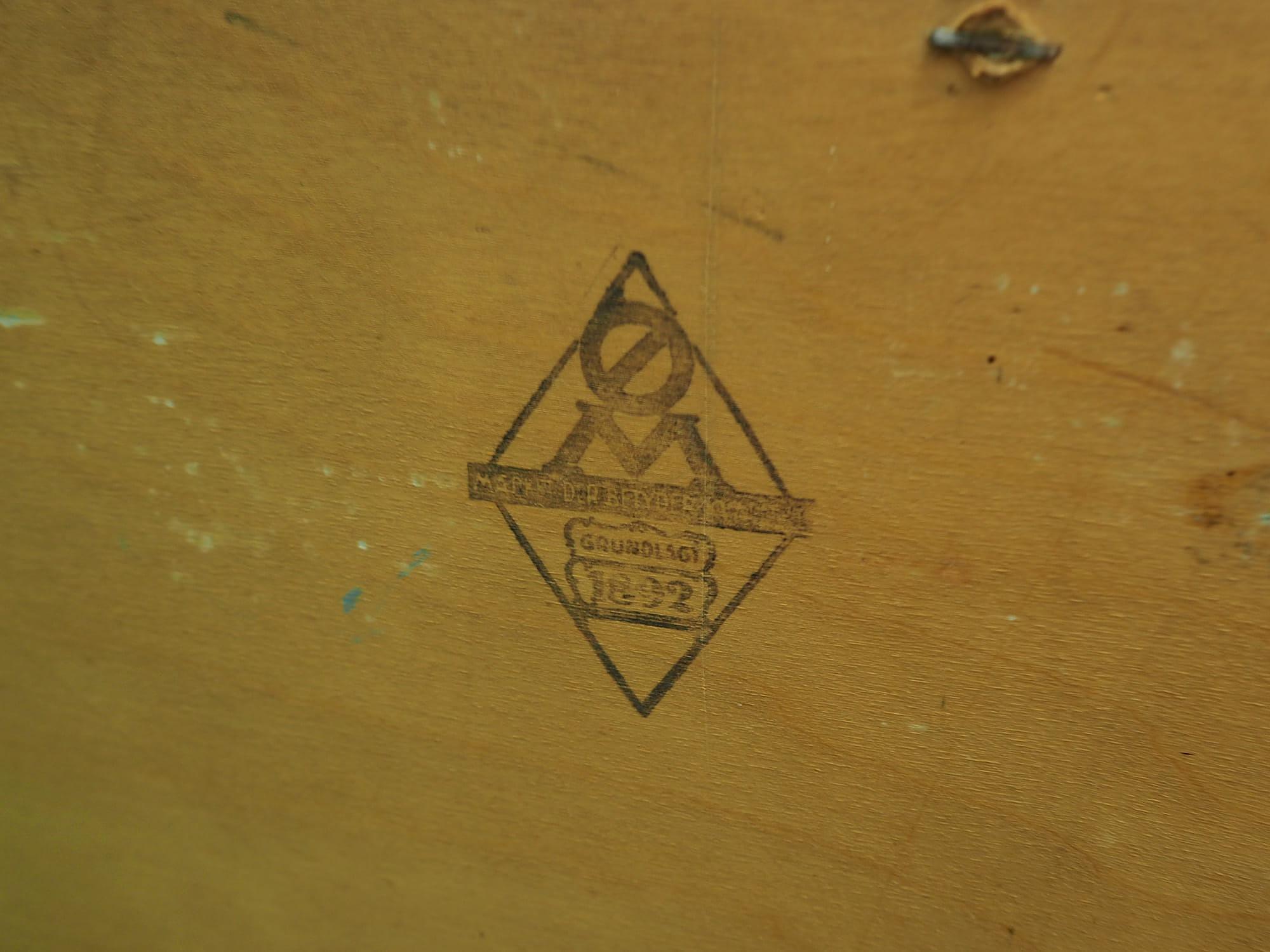 Mahogany Kabinett 1960 Jahre 10