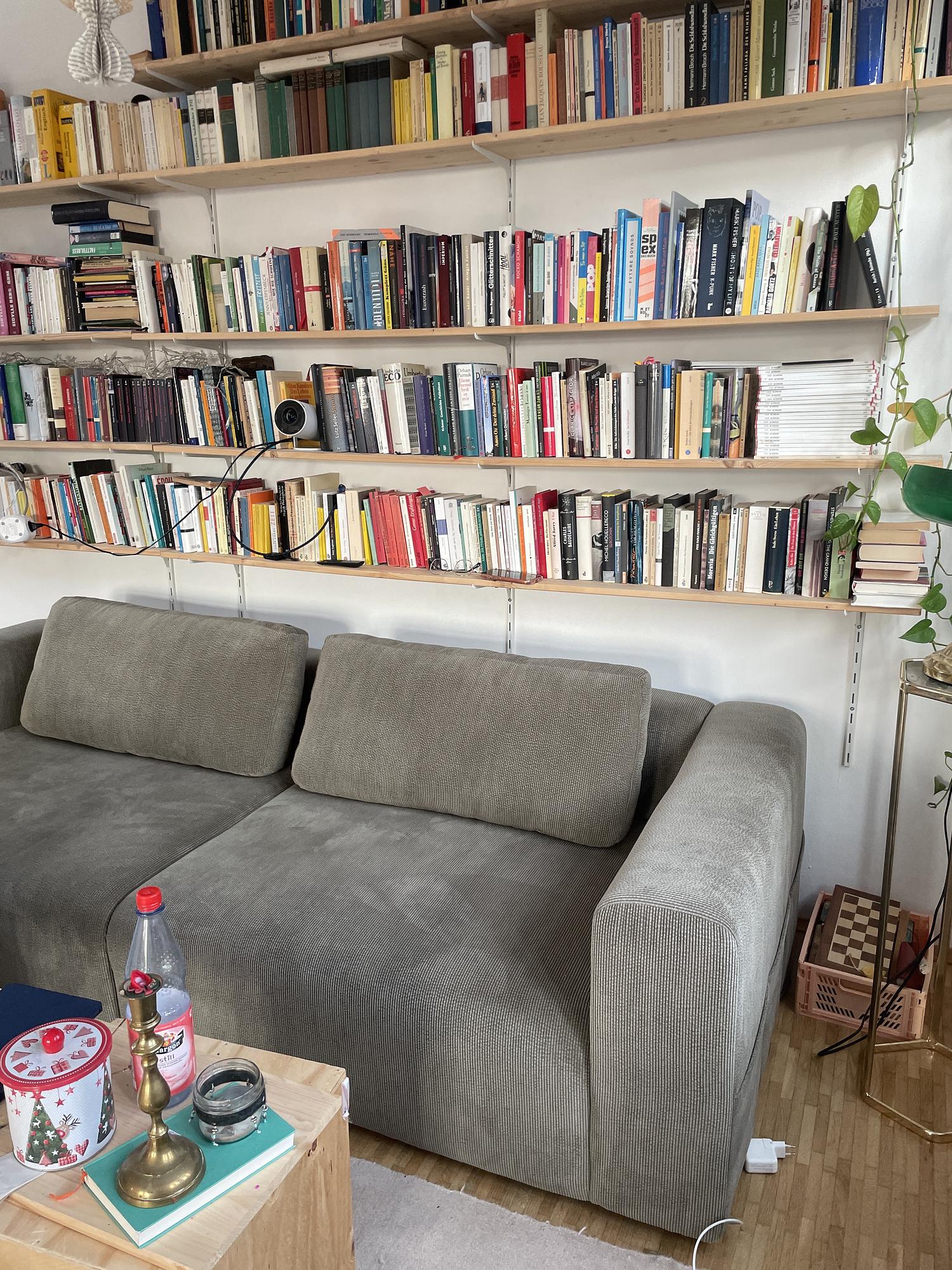 Riley Sofa 3-Seater Free Sage 0