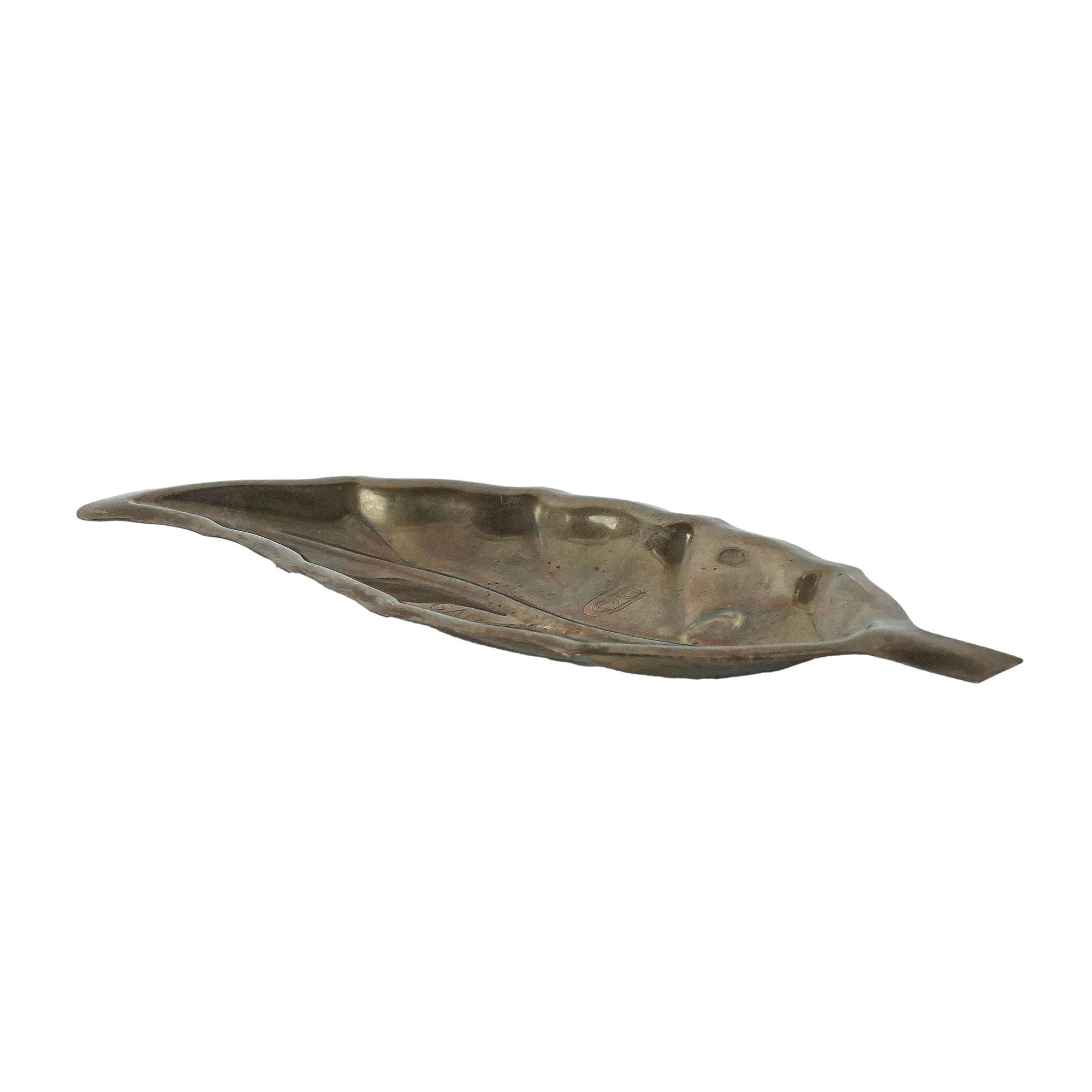 Metal plate in leaf shape 1980s 0