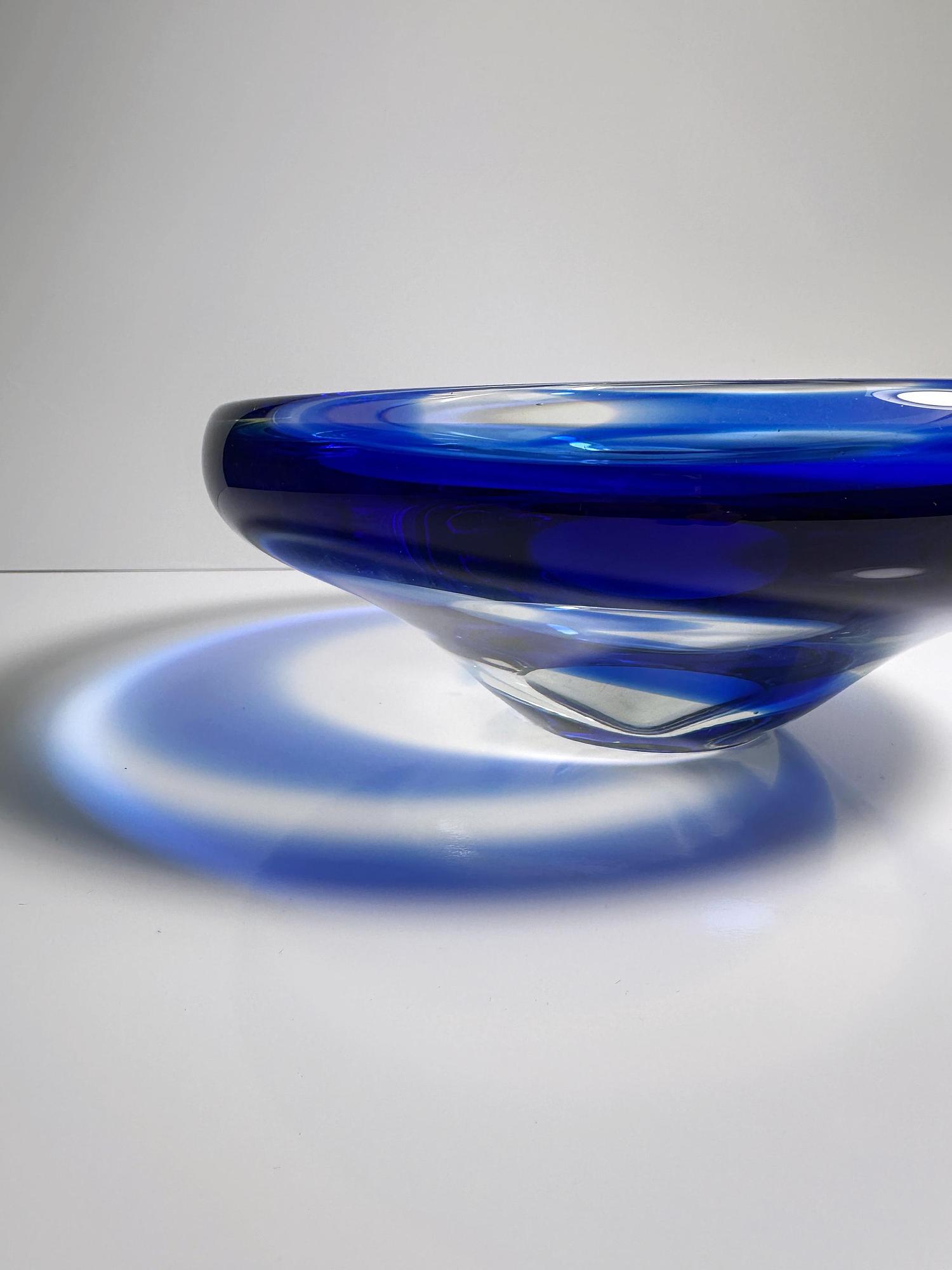 Vintage bowl glass blue 1950s 3