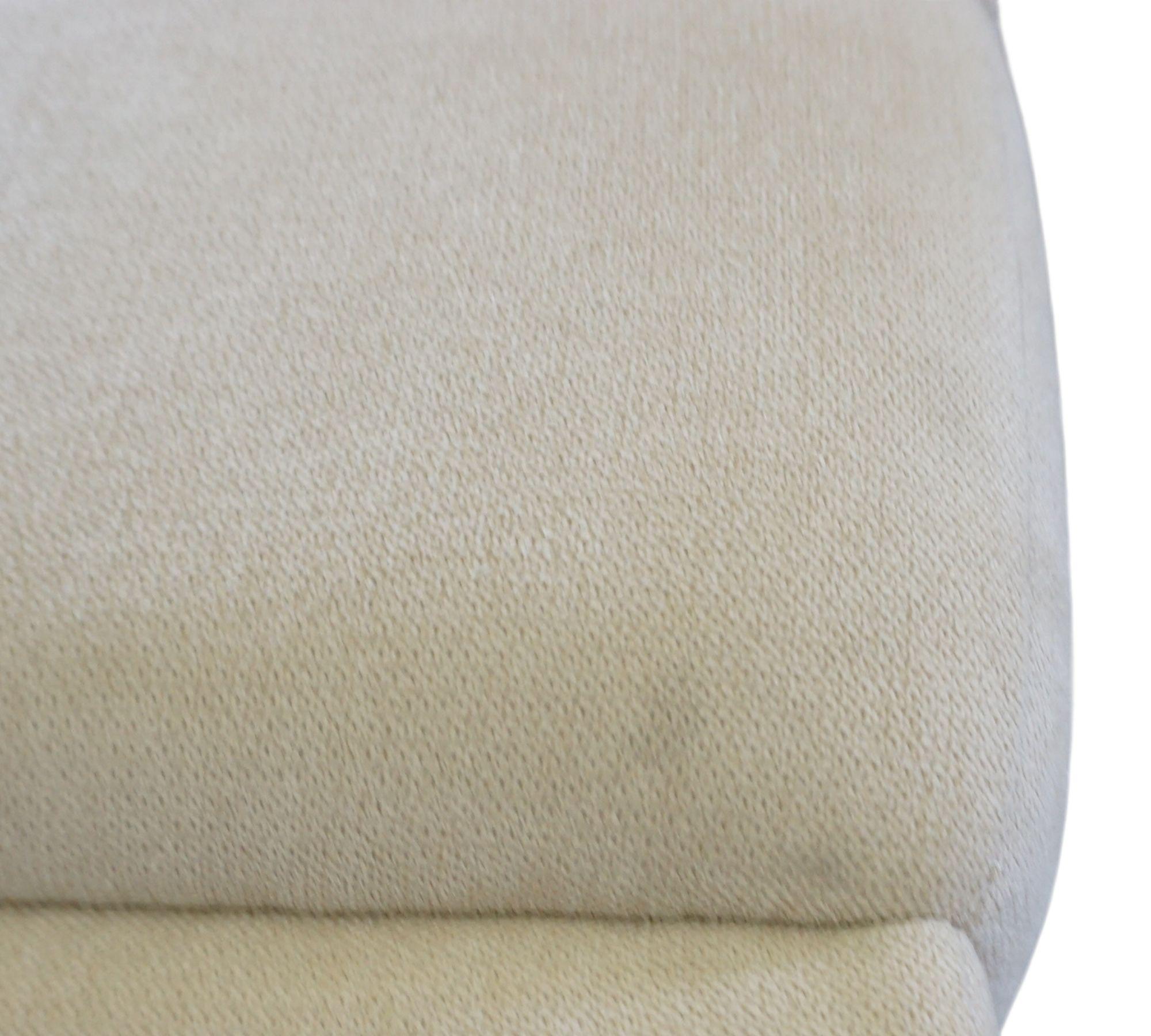 Leonora Hocker Form Cream 5