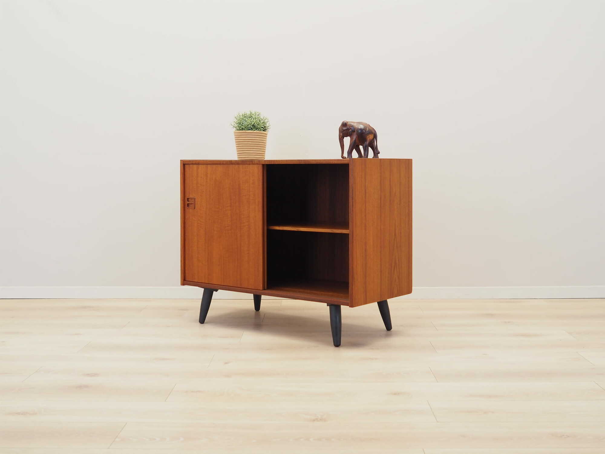 Vintage Schrank Teakholz Braun 1970er Jahre 3