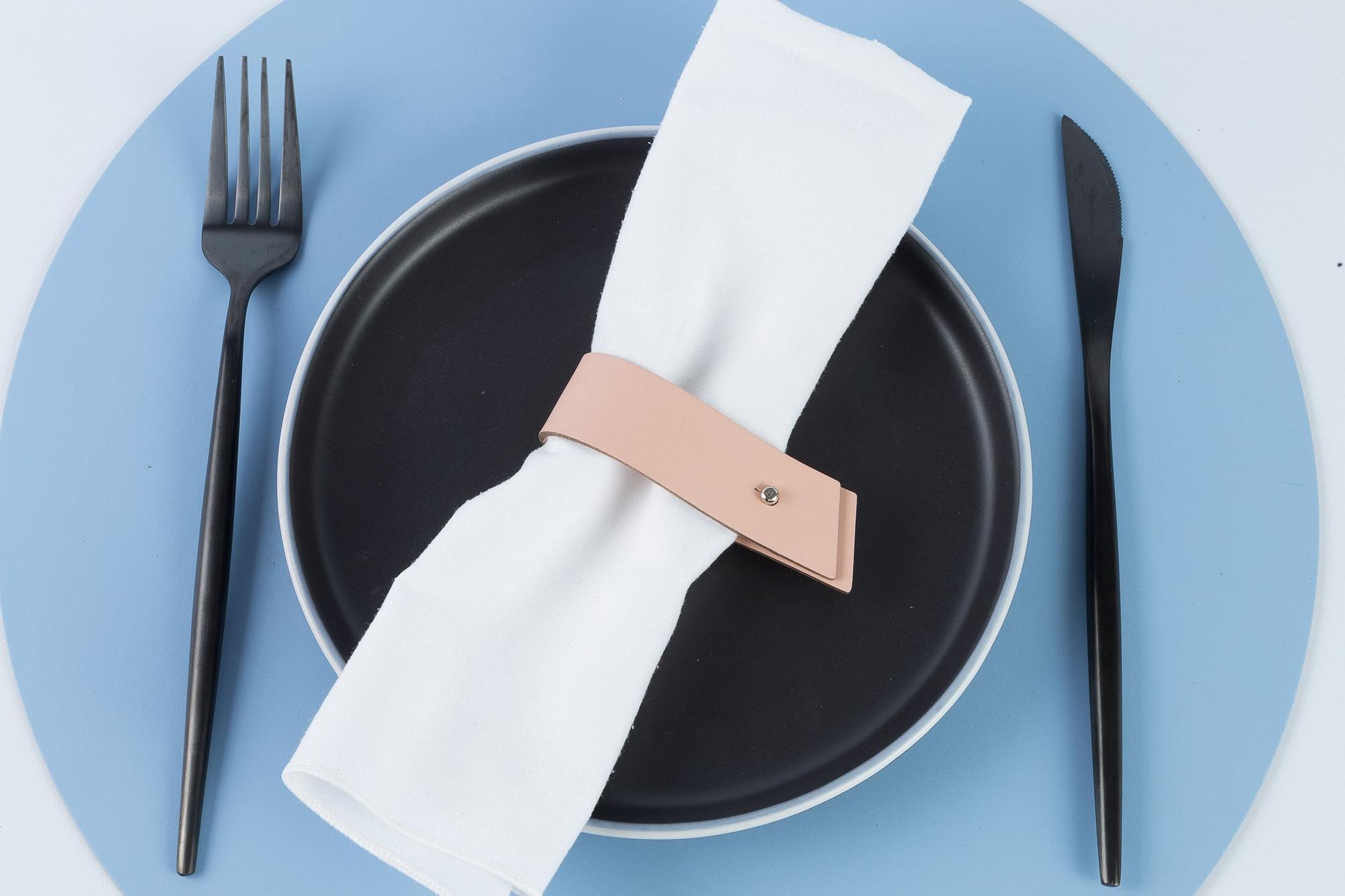 Placemat Round 100% Recycled Leather Sky Blue 5