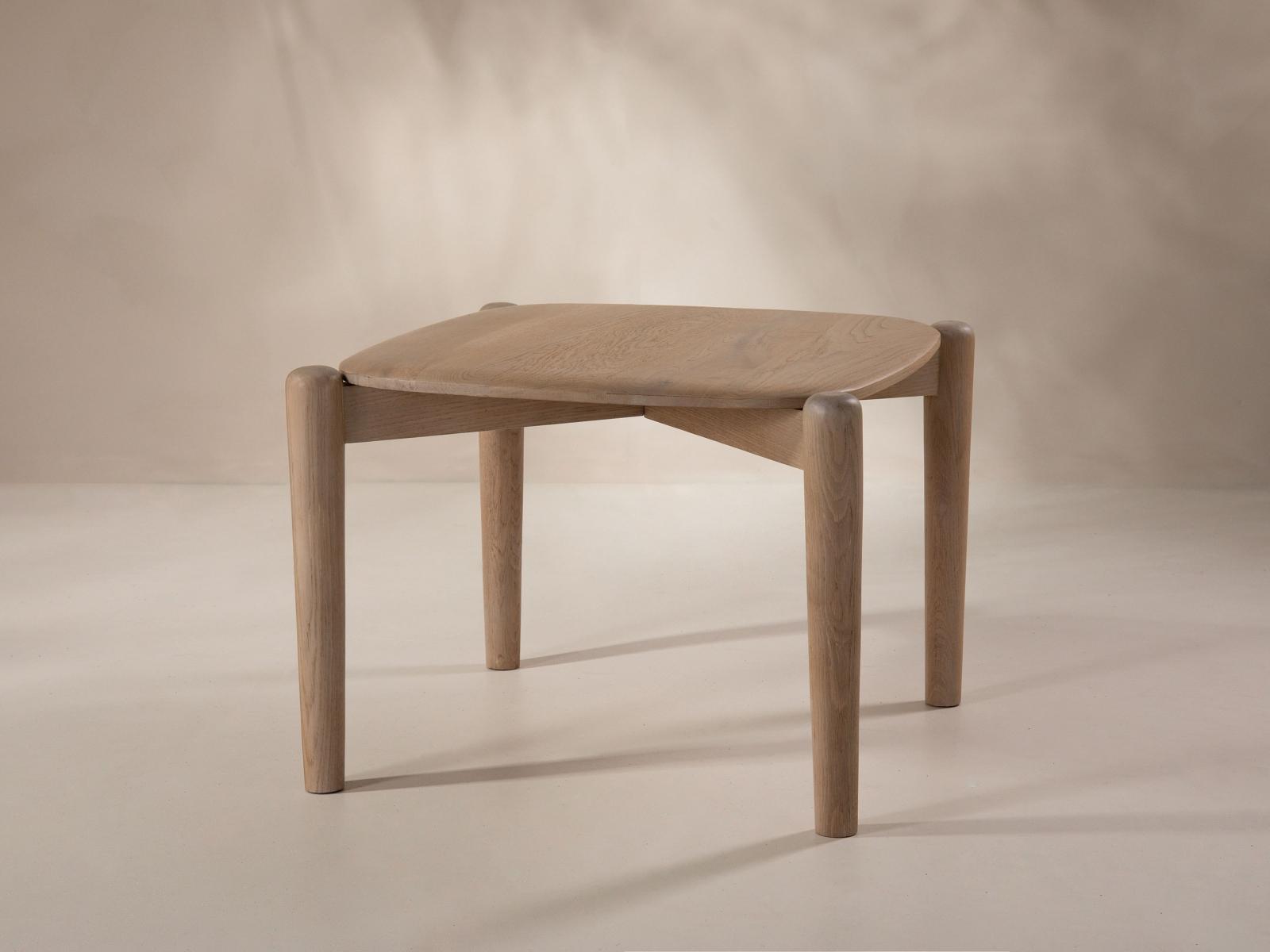 Aires Couchtisch Holz Nature 60x60x45 cm 1