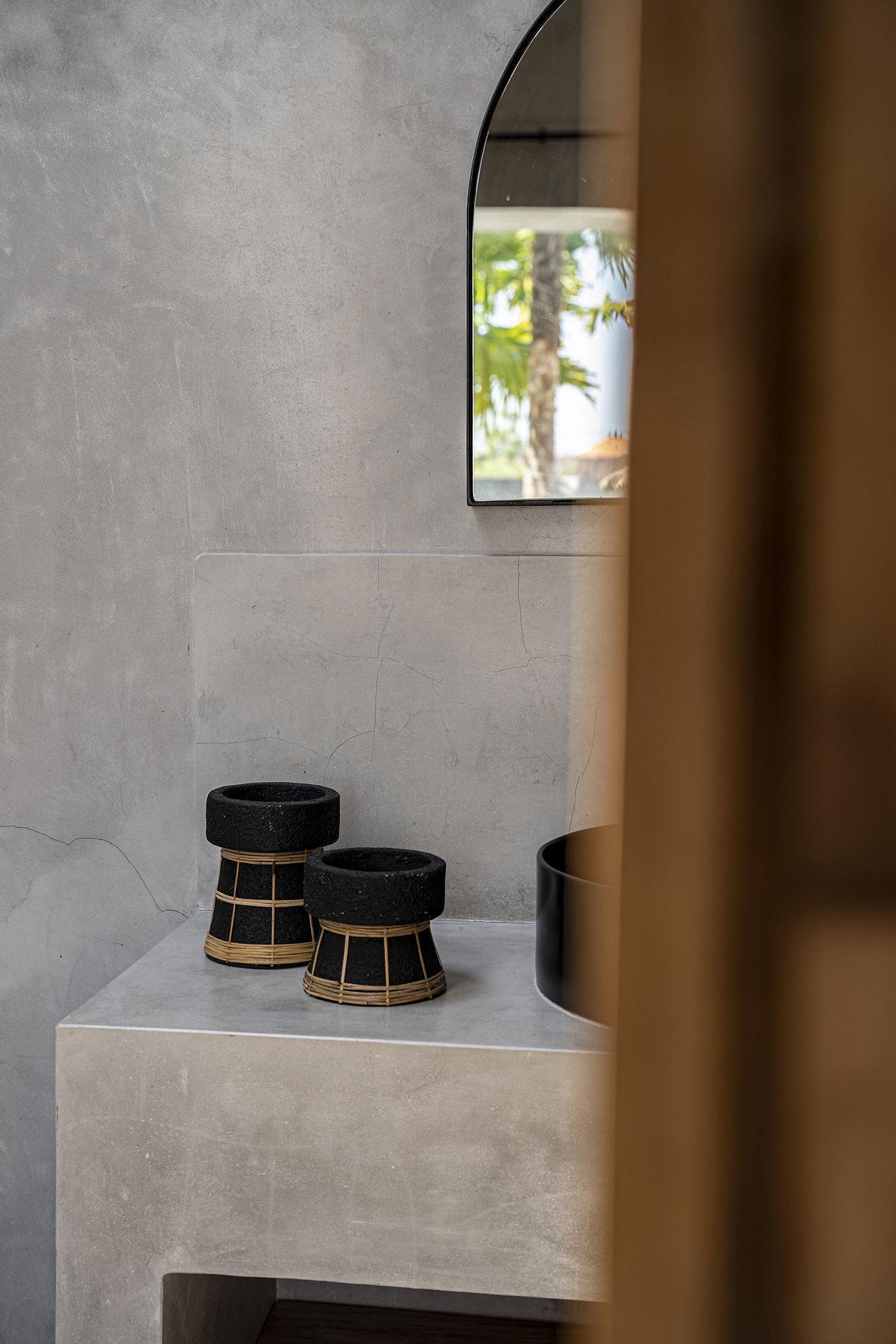 Serene Kerzenhalter Schwarz 2