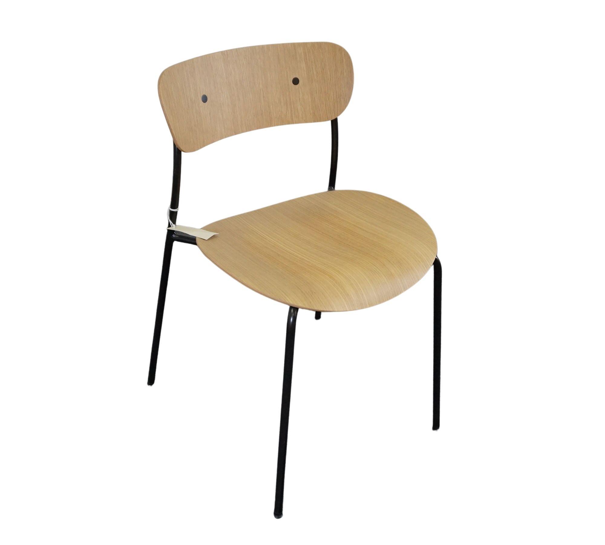 Pavilion AV1 Stuhl Eichenholz Stahl Natur 4