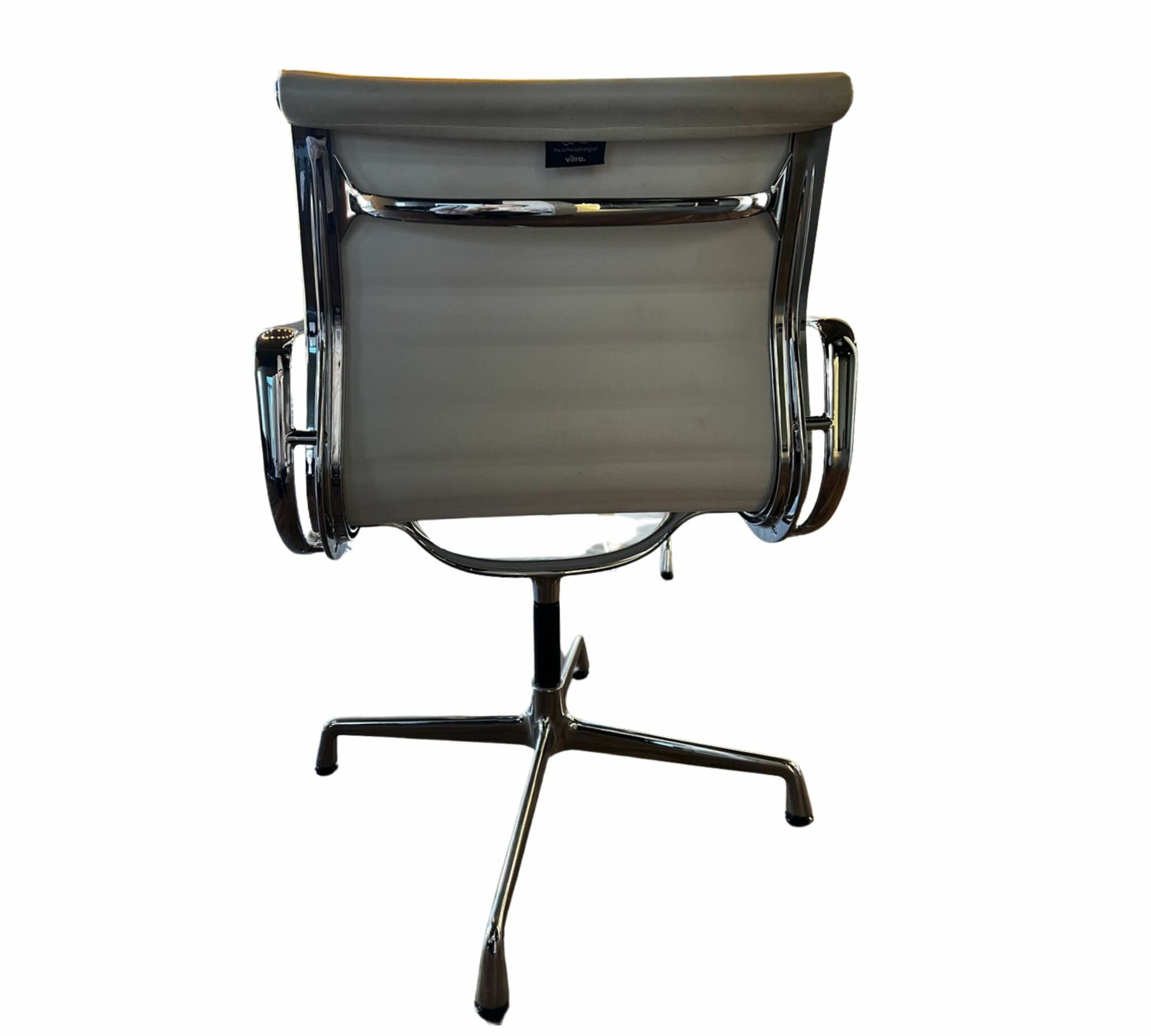 Vitra EA108 Aluminium Chair Leder Weiß 3