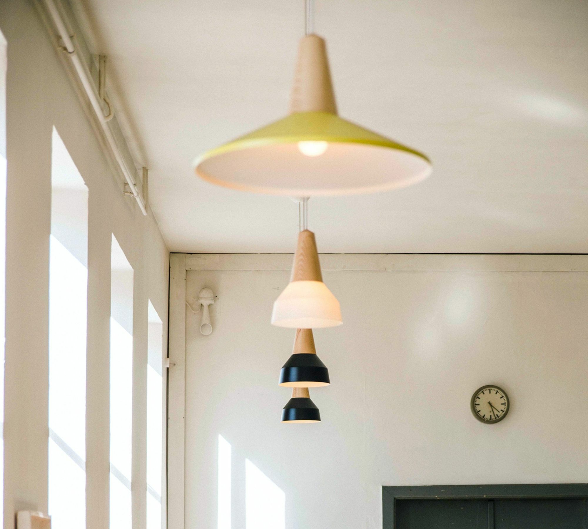 Eikon Lampe Weiß / Esche 6