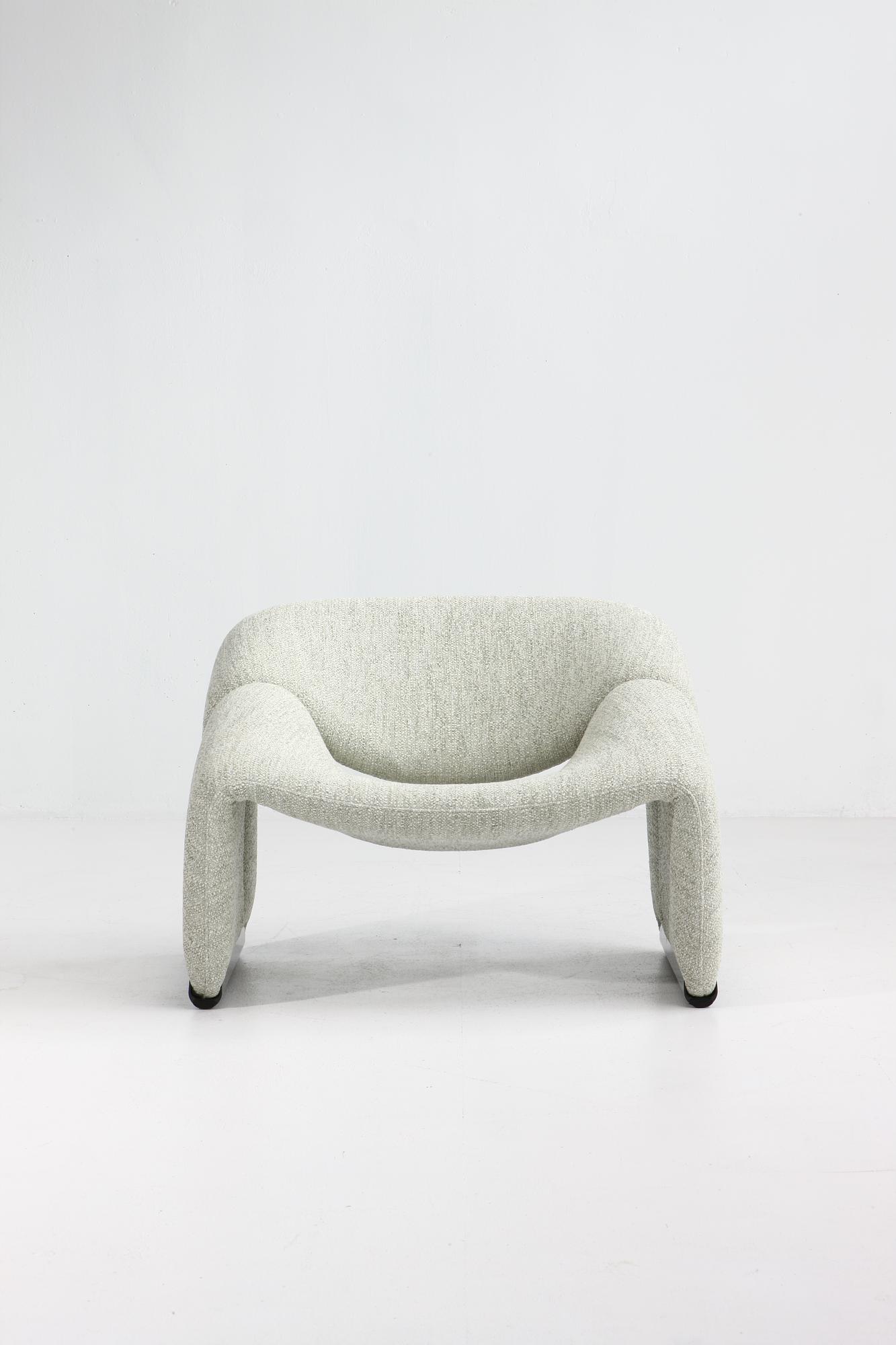 2x Groovy Armchair 1980s 3