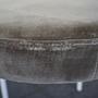 Series 430 Hocker Samt Taupe 6