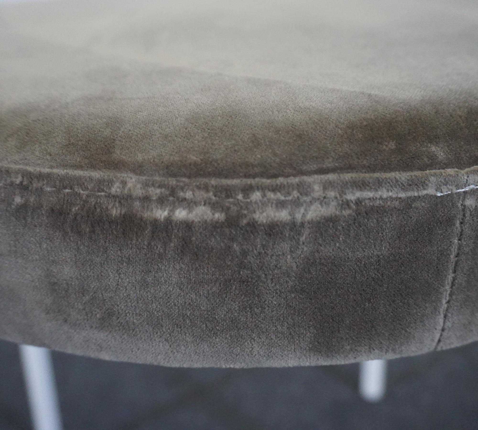 Verner Panton Series 430 Hocker Samt Taupe 6