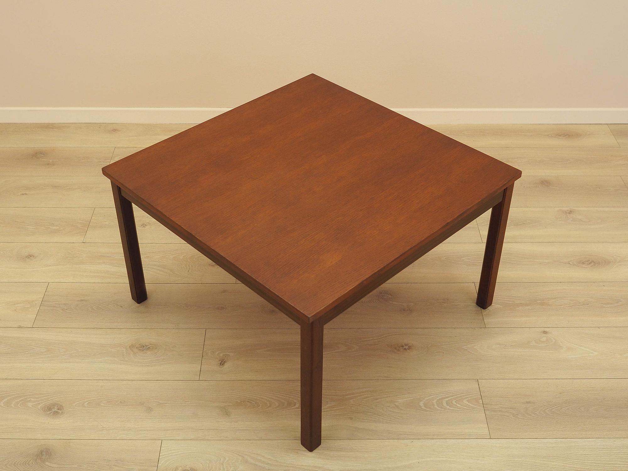 Coffee table 1970s 3