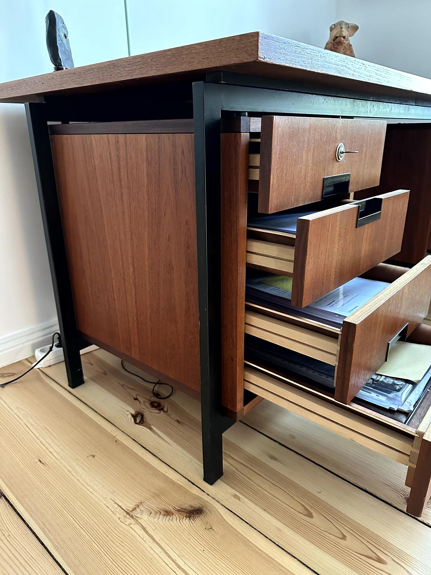 Schreibtisch mit Stuhl Holz 1950er Jahre 2