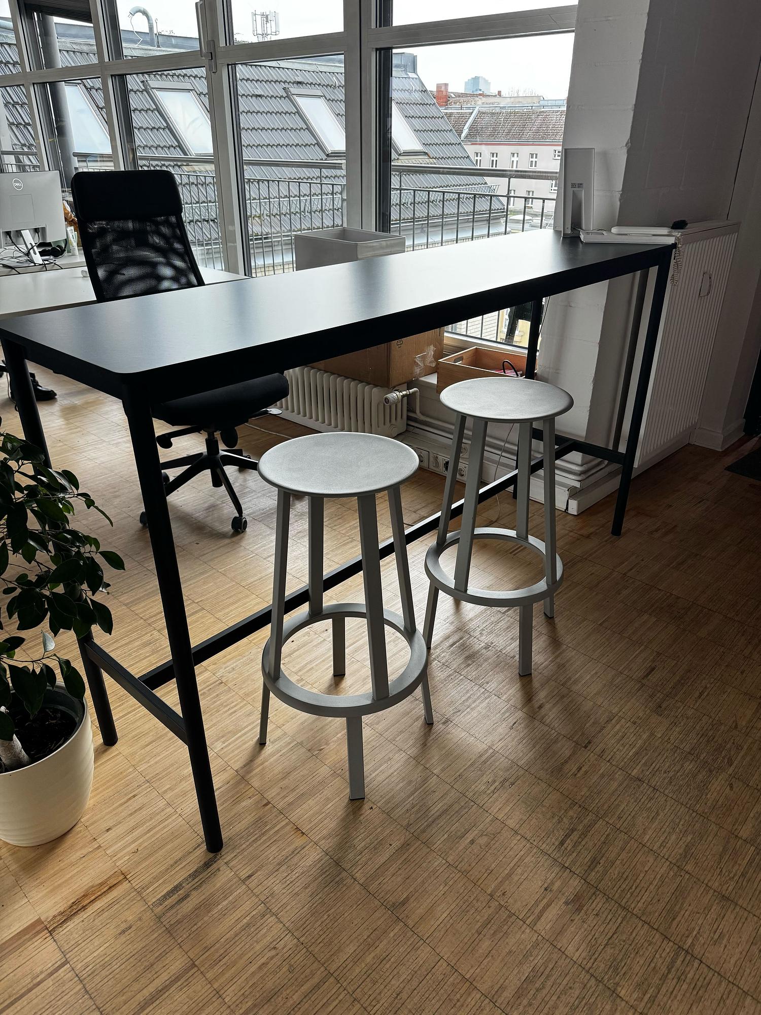 Muuto Base High Table Bartisch Schwarz 190x50x105cm 2