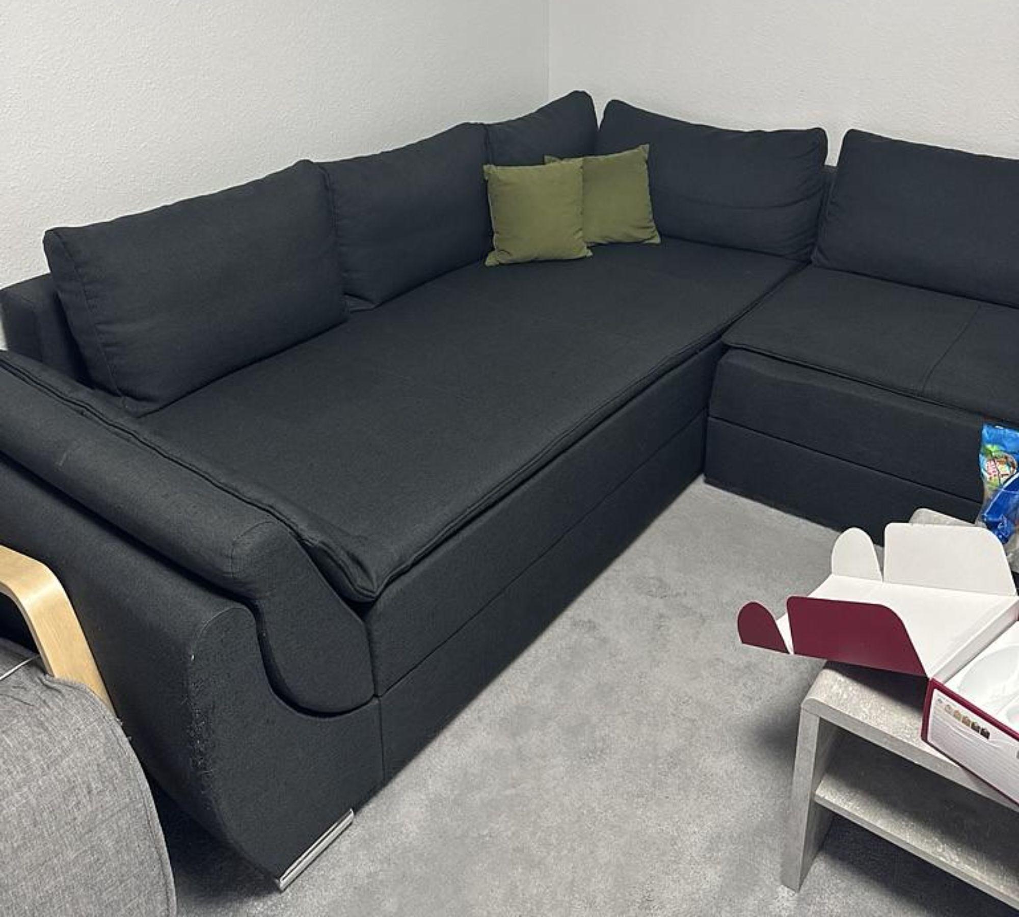 Ecksofa mit Bett Funktion und Matratze  7