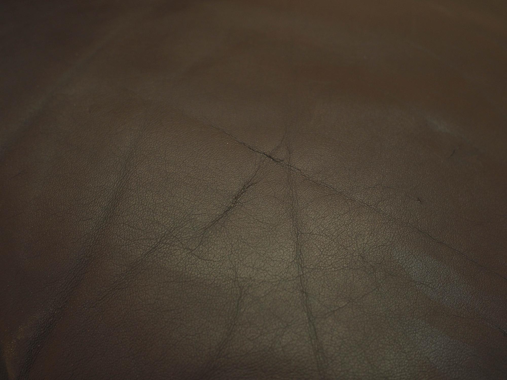 Leather armchair Brown 12