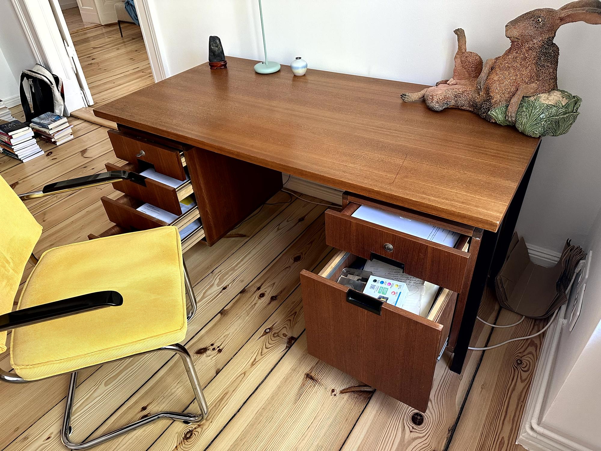 Schreibtisch mit Stuhl Holz 1950er Jahre 4