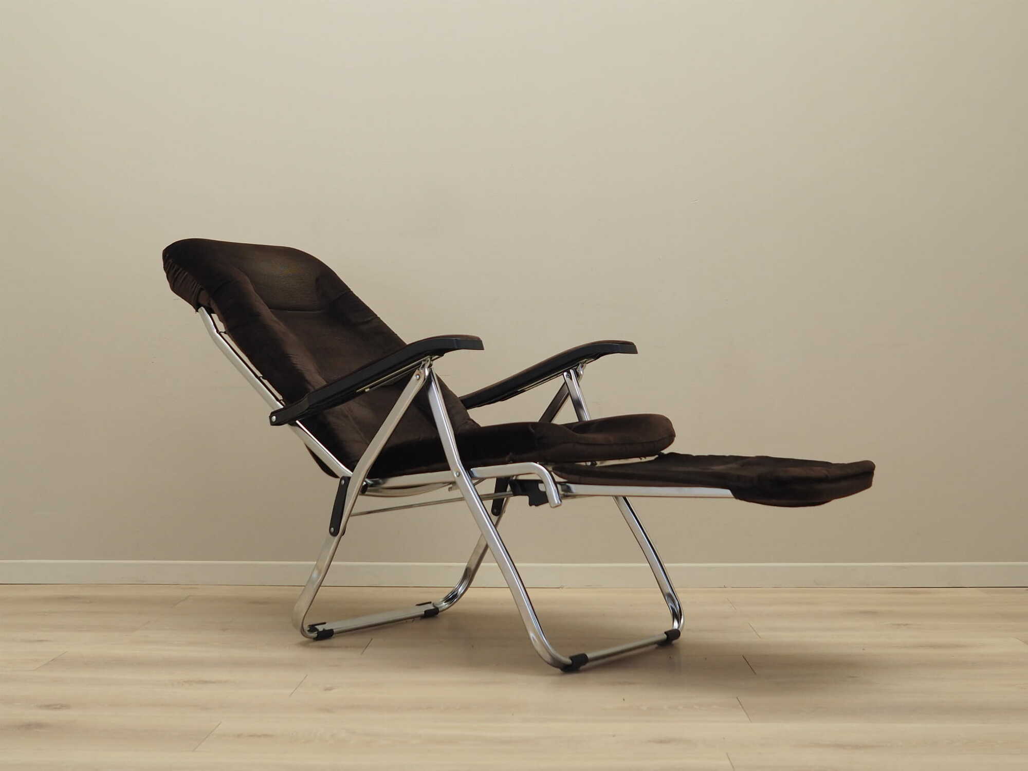 Vintage armchair velvet metal brown 1970s 6