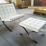 Original Barcelona Sessel mit Hocker Sabrina Leder Weiß 2