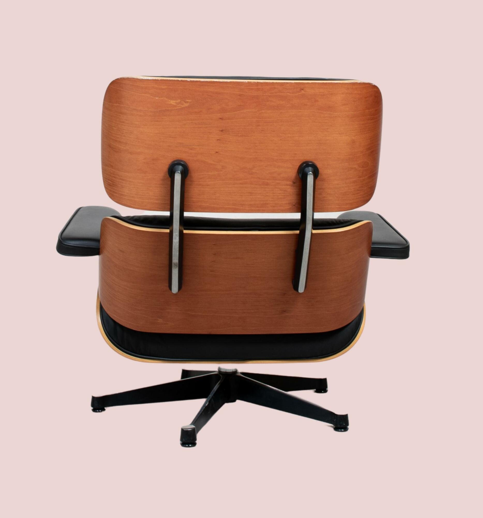 Eames Lounge Chair Vitra schwarzes Leder Palisanderholz 3