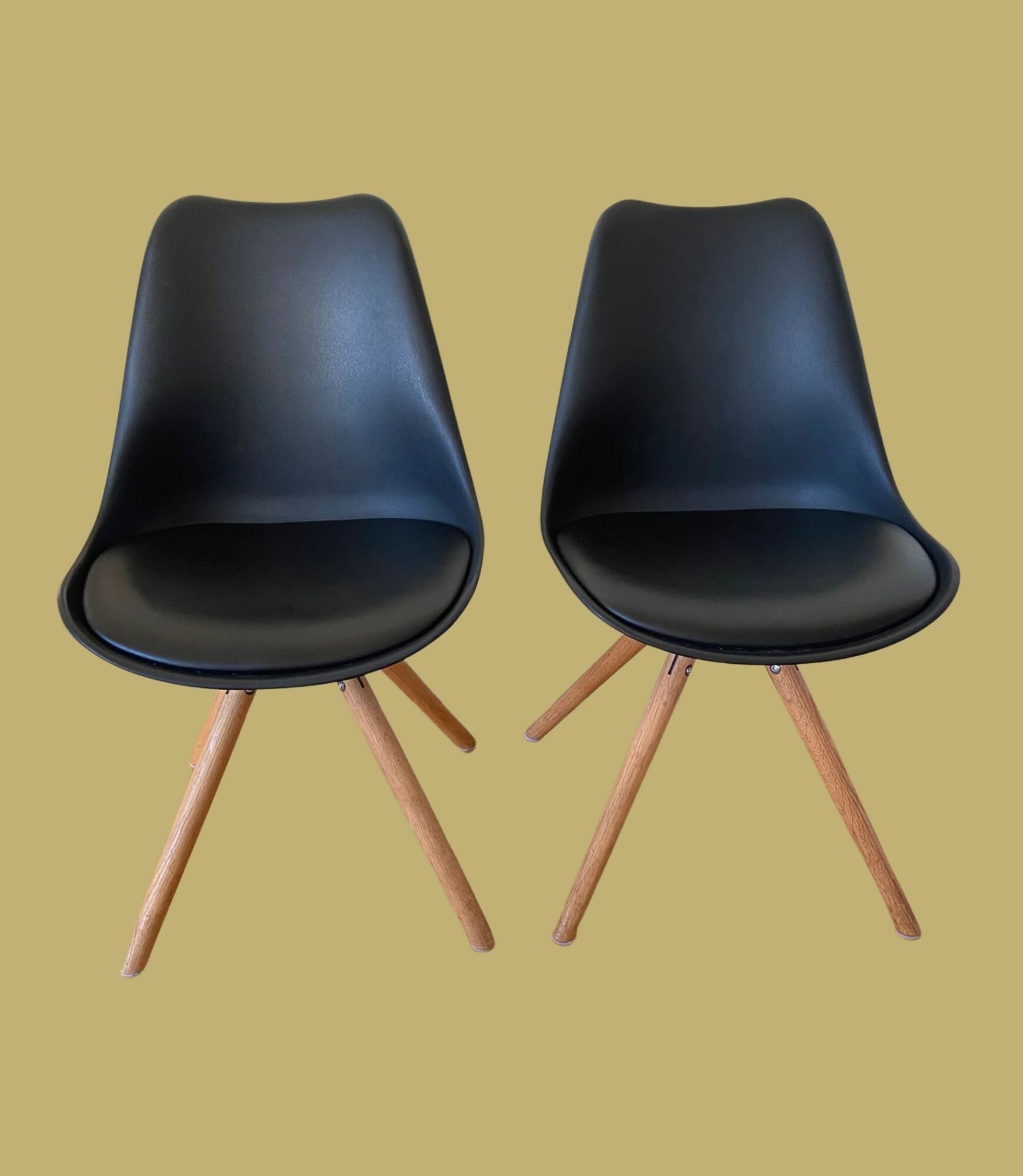 Set: 4x Schalenstuhl mit Holz-Teleskopbeinen Schwarz 0
