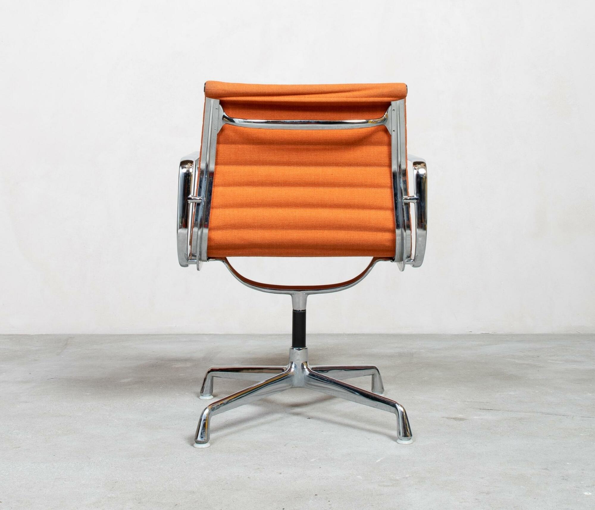 Vitra Eames EA108 Aluminum Chair Orange  4