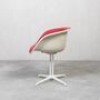 Knoll La Fonda by Herman Miller mit rotem Kissen 2