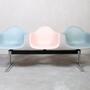 Vitra Eames Plastic Armchair auf Traverse Pastell 1