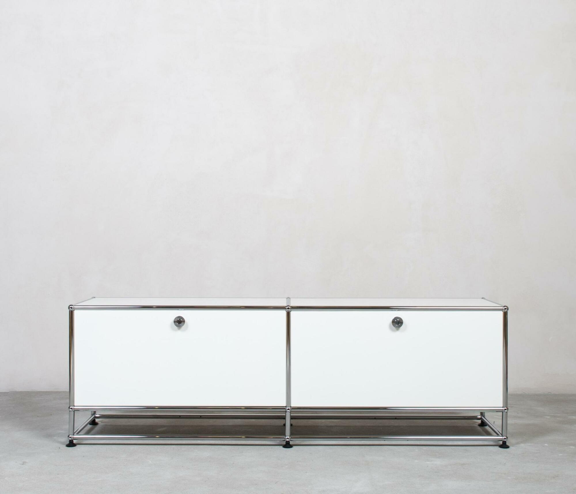 USM Haller Sideboard 2x1 Fächer Reinweiß 0