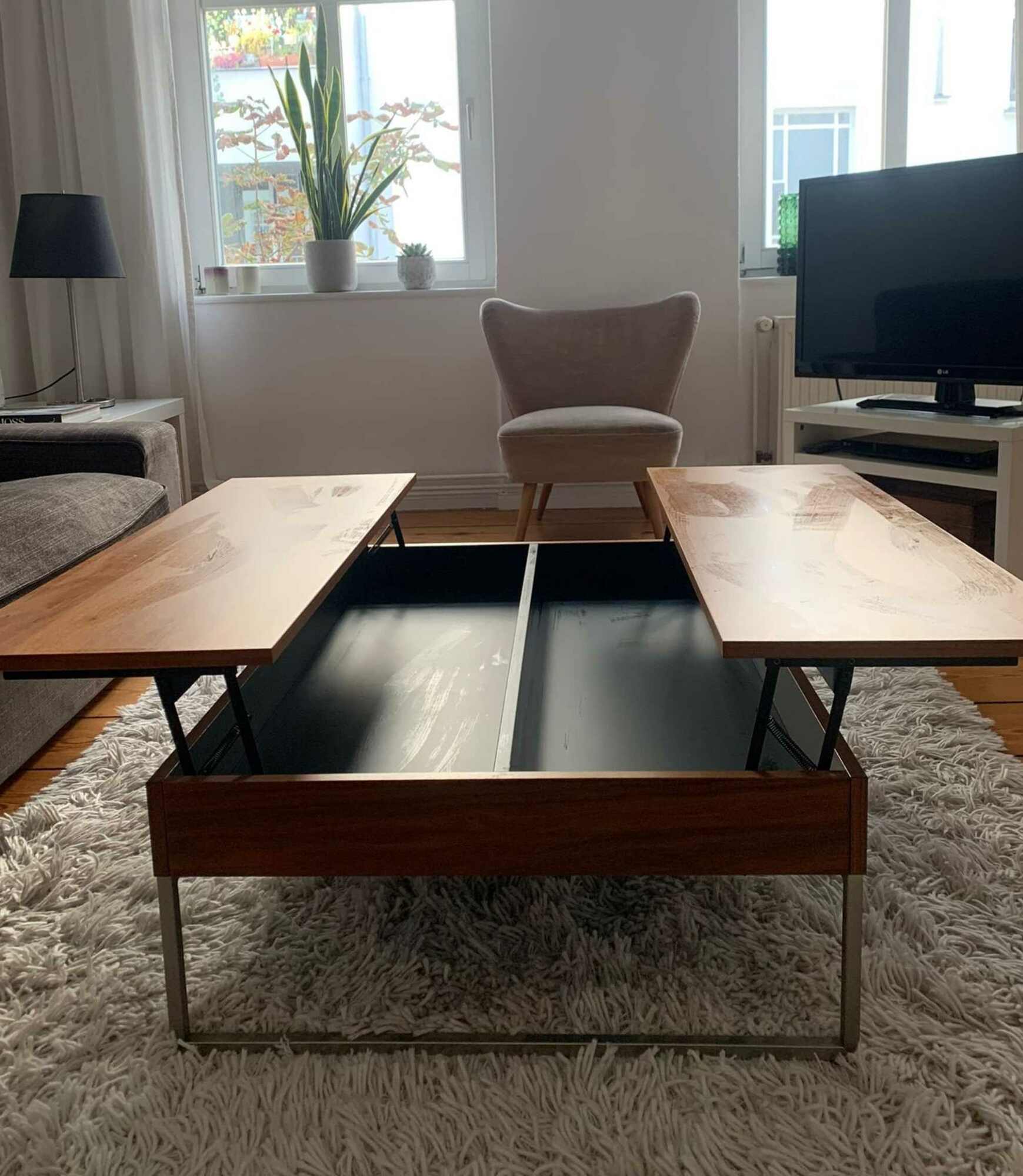 BoConcept - CHIVA Funktionaler Couchtisch 1