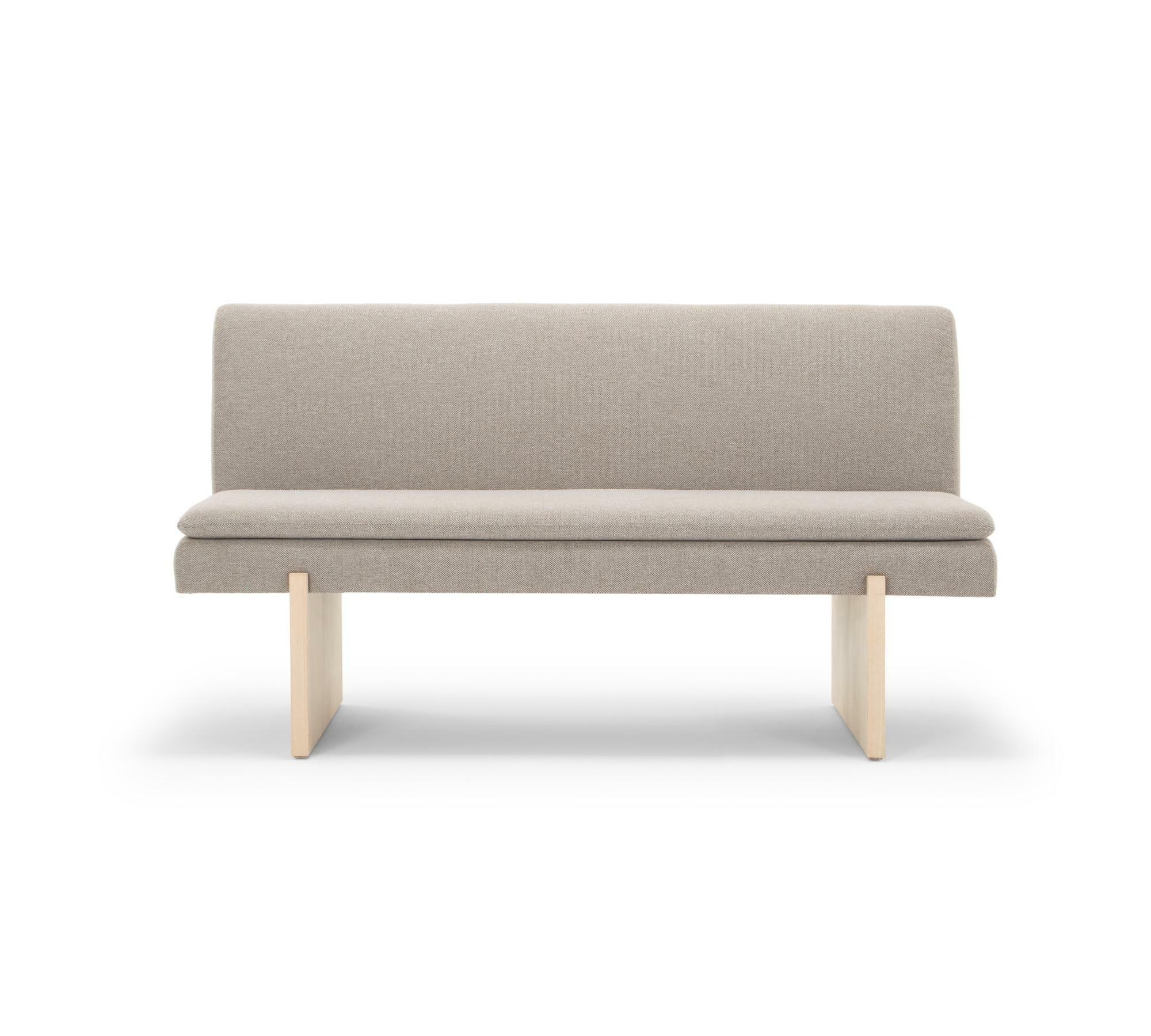 Umi Esssofa Agnes Brown 1