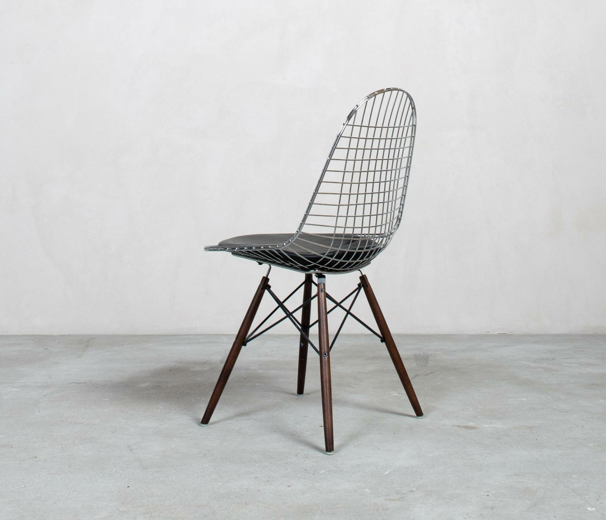 Vitra Eames Wire Chair DKW mit Sitzpolster Metall 3