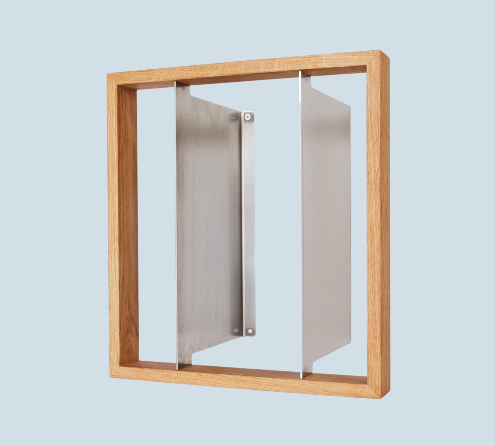 Minimalistisches Plattenregal mit rechteckigem Eichenrahmen 2