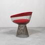 Knoll Platner Arm Chair aus Metall mit rotem Kissen 3