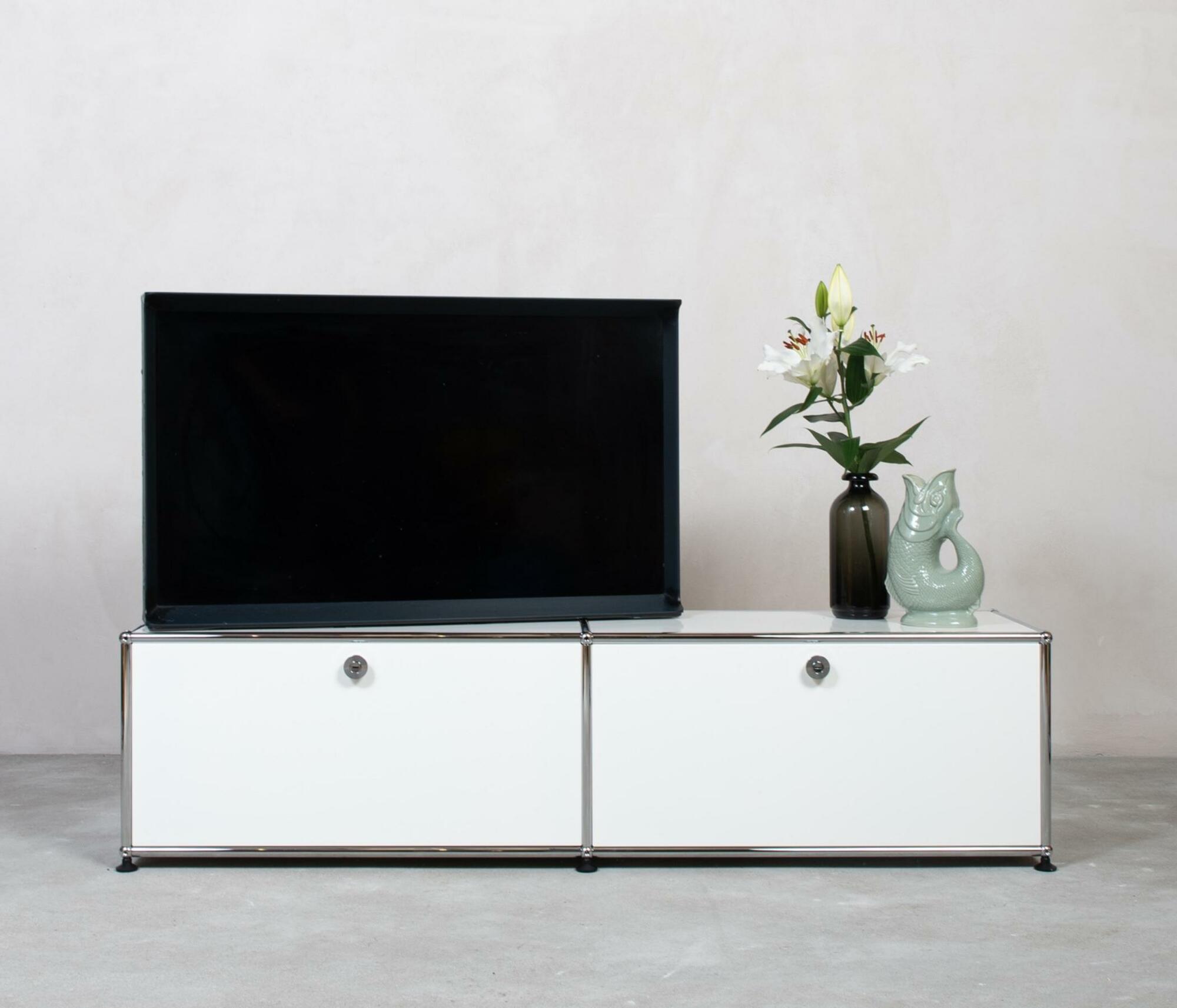 USM Haller Lowboard 2x1 Fächer Braun 4