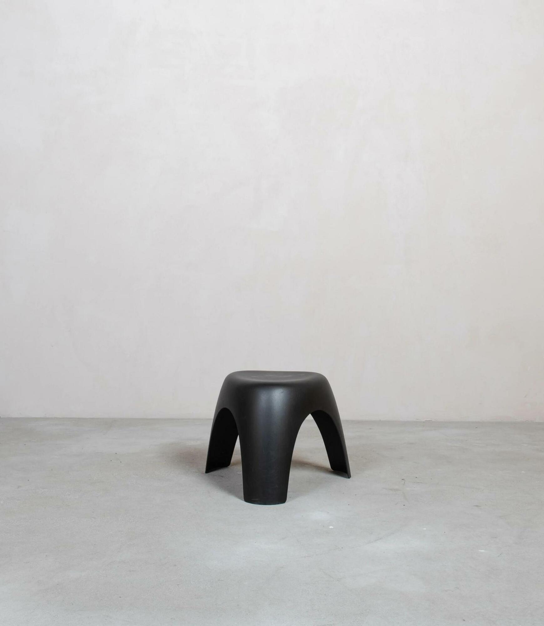 Vitra Elephant Stool Schwarz 1
