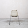Eames Fiberglass Side Chair by Herman Miller White 4