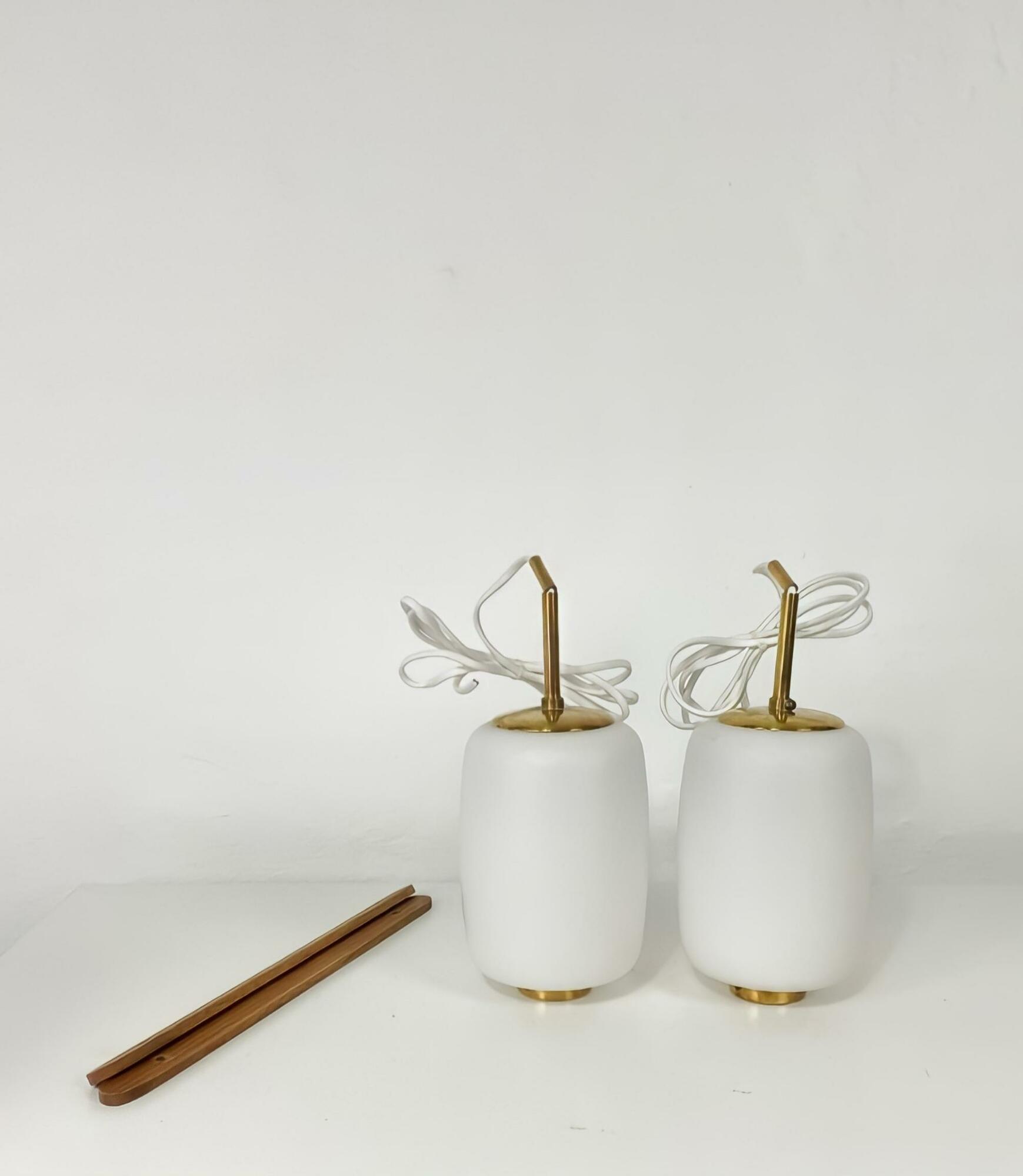 Dänische Mid-Century Hängeleuchte von Bent Karlby 5