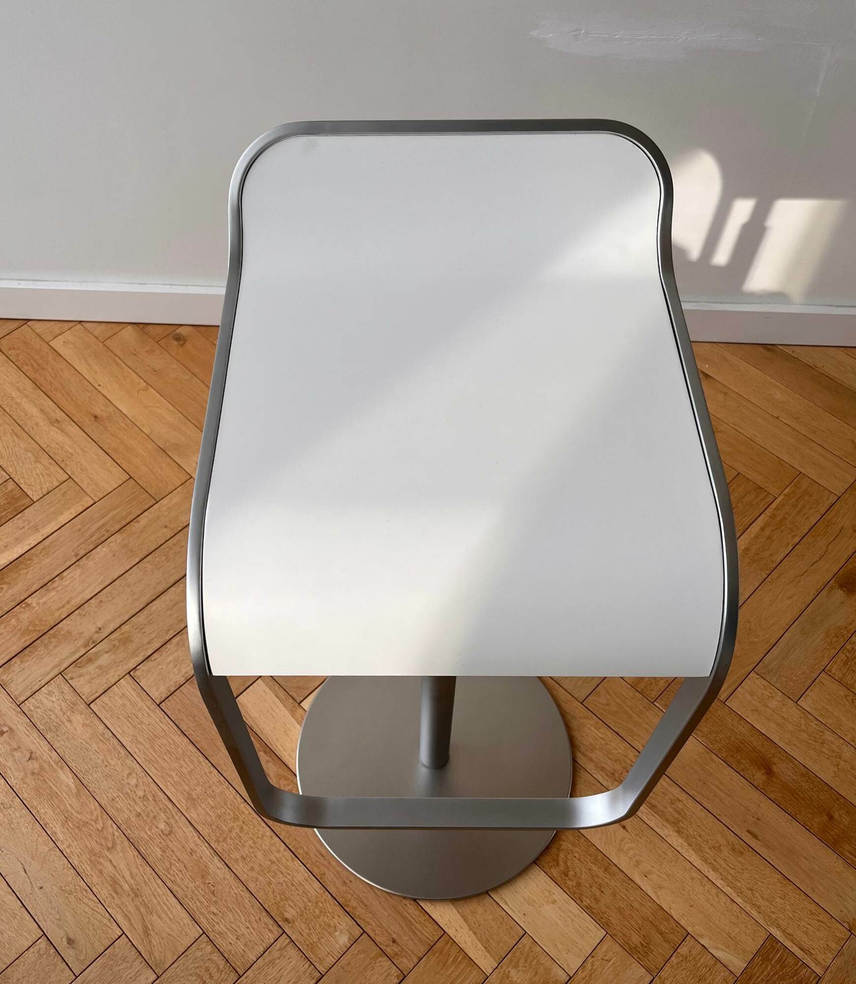 Barhocker LEM mit hohem Gestell Weiß 1