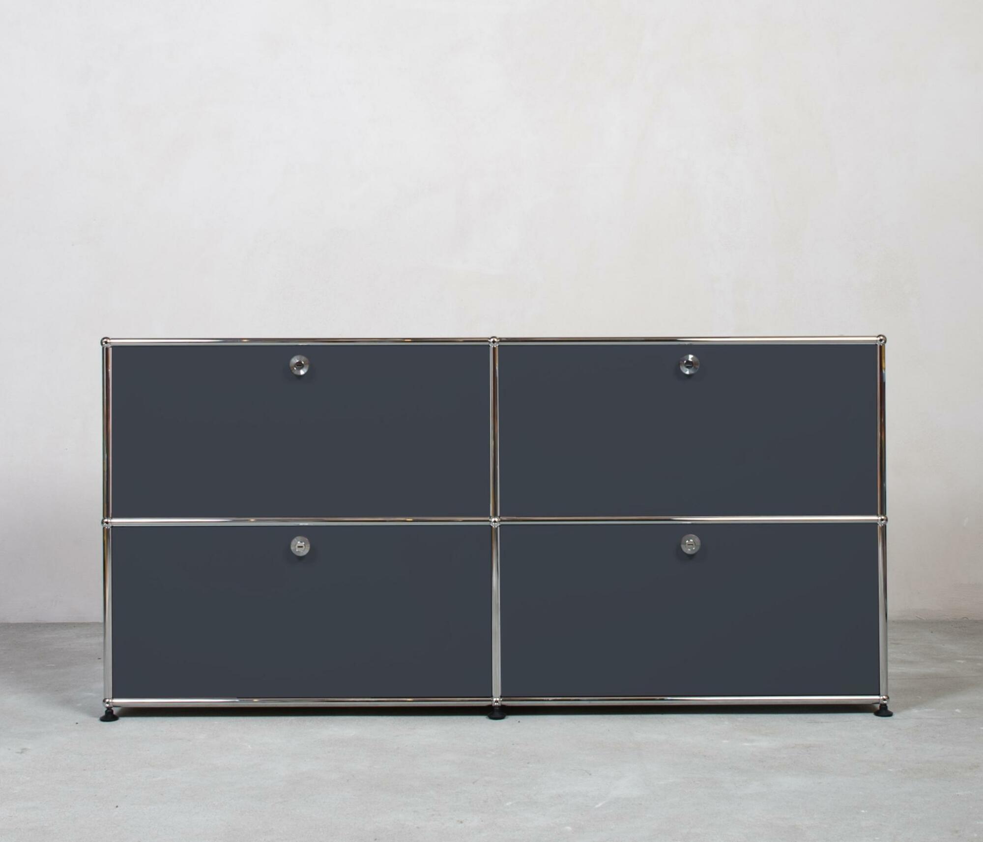 USM Haller Sideboard 2x2 Fächer Anthrazitgrau 0