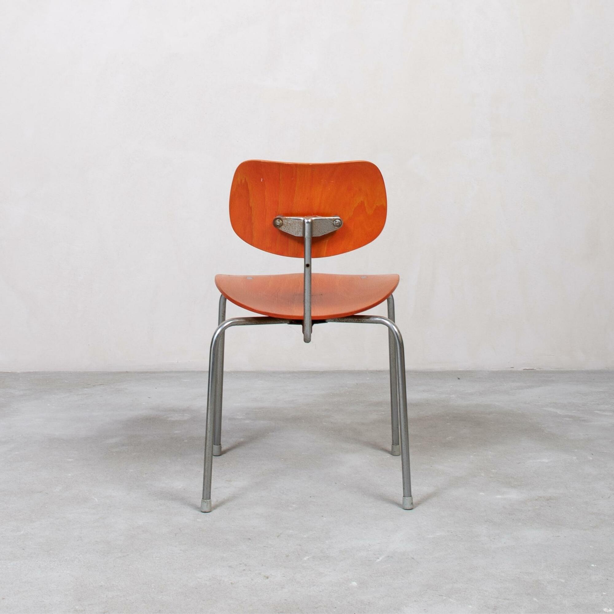 Wilde&Spieth Eiermann SE 68 Stuhl Orange 4
