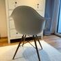 Eames Plastic Armchair DAW Ahornbeine Weiß 4