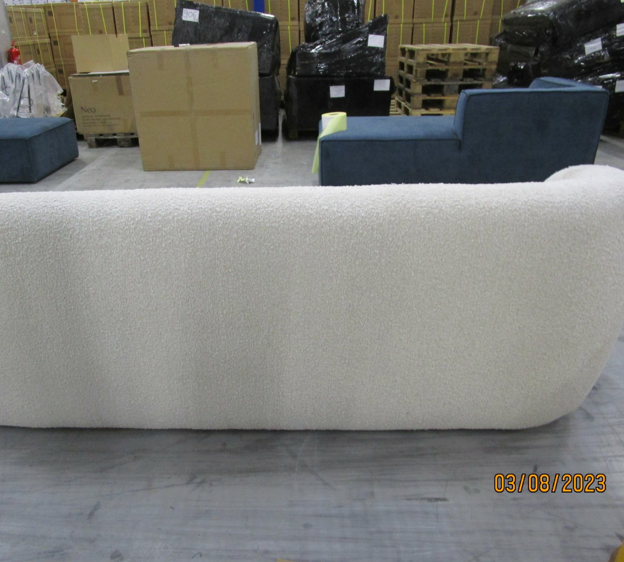 Design-Award-Winning Paula Sofa 3-Sitzer Maya Cream 9
