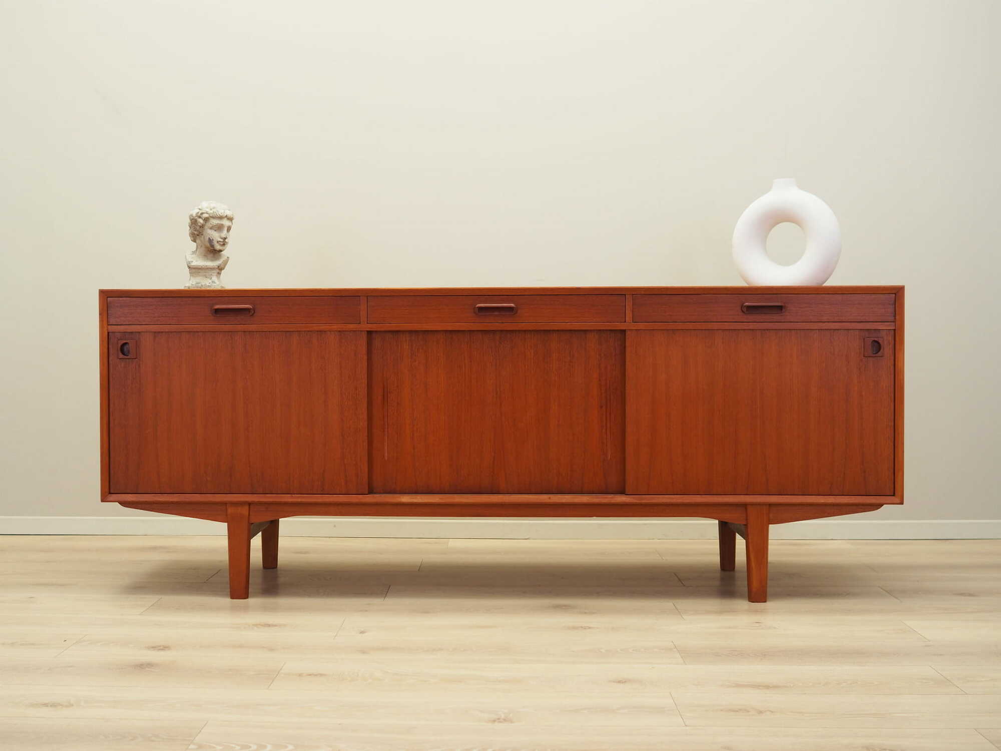 Vintage Sideboard Teakholz Braun 1960er Jahre 1